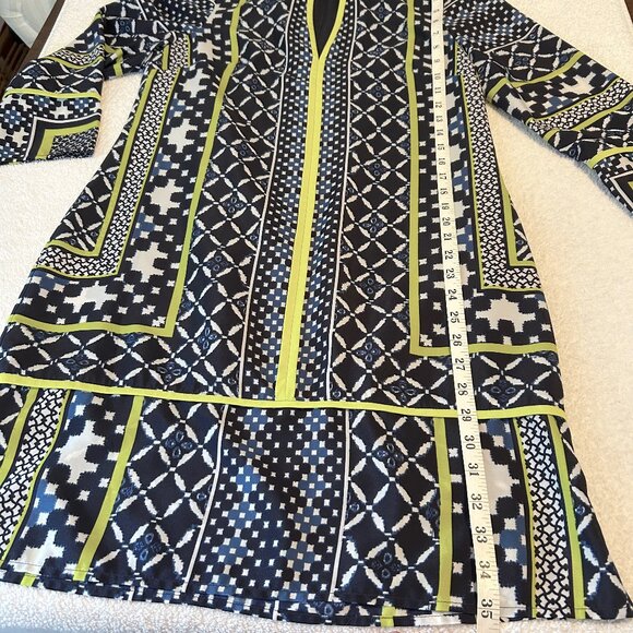 Vince Camuto keyhole geometric print shift dress blue/white/neon yellow-green - Picture 12 of 14